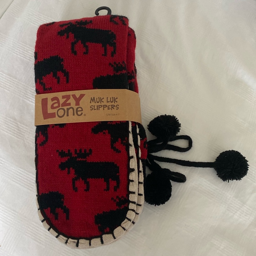 Lazy One Mike Luk Slippers, size S-M